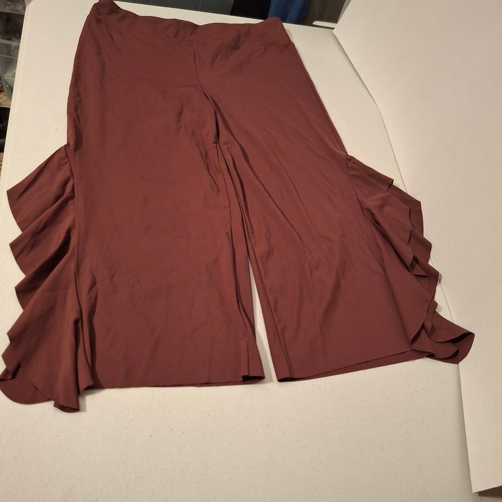 Halara Burgundy Cha Cha Crop Wide Leg Ruffle Trim Cinch‎ Pants Large Q02760203